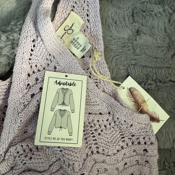 Super cute lilac crochet crop by Jessica Simpson - Picture 2 of 3